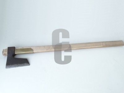 Брадва с дръжка - средна                                                                                                                                                                                                                                                                                    